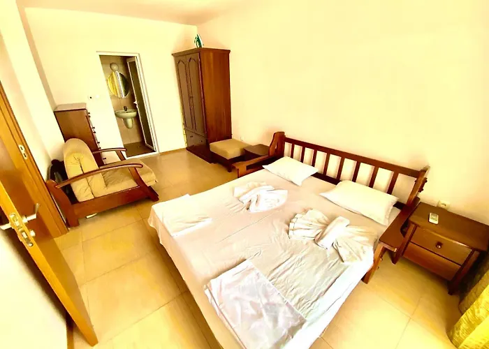 Grand Kamelia Sunny Apartament *