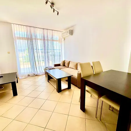 Apartment Grand Kamelia Sunny *