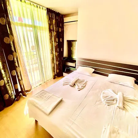 Grand Kamelia Sunny Sluneční pobřeží