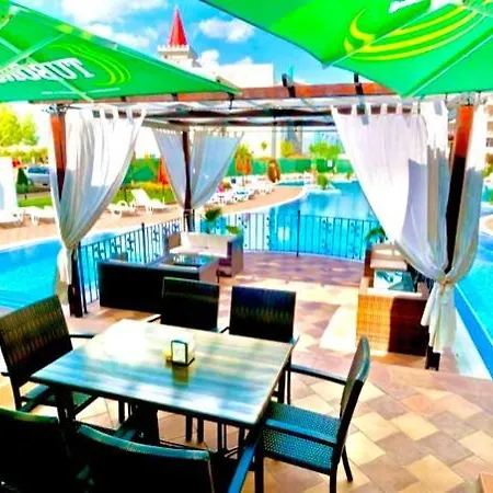 Grand Kamelia Sunny Apartmán *